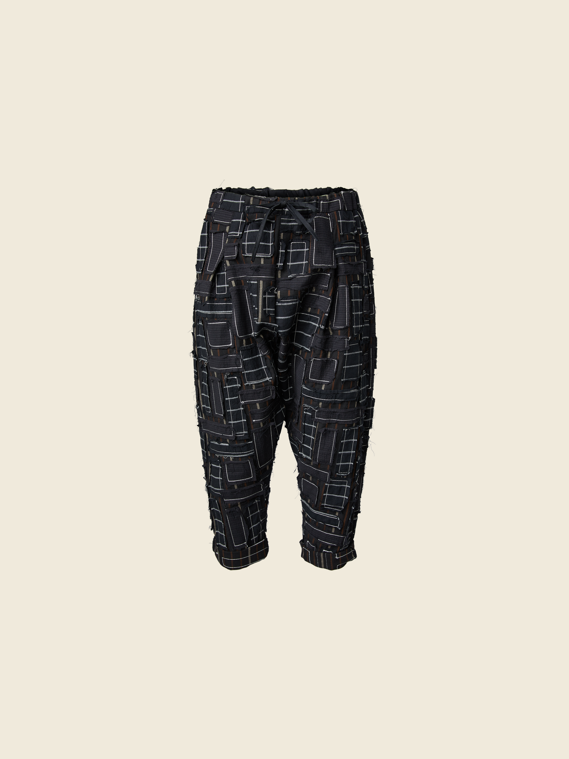 TROUSERS IN GEOMETRIC PATTERN