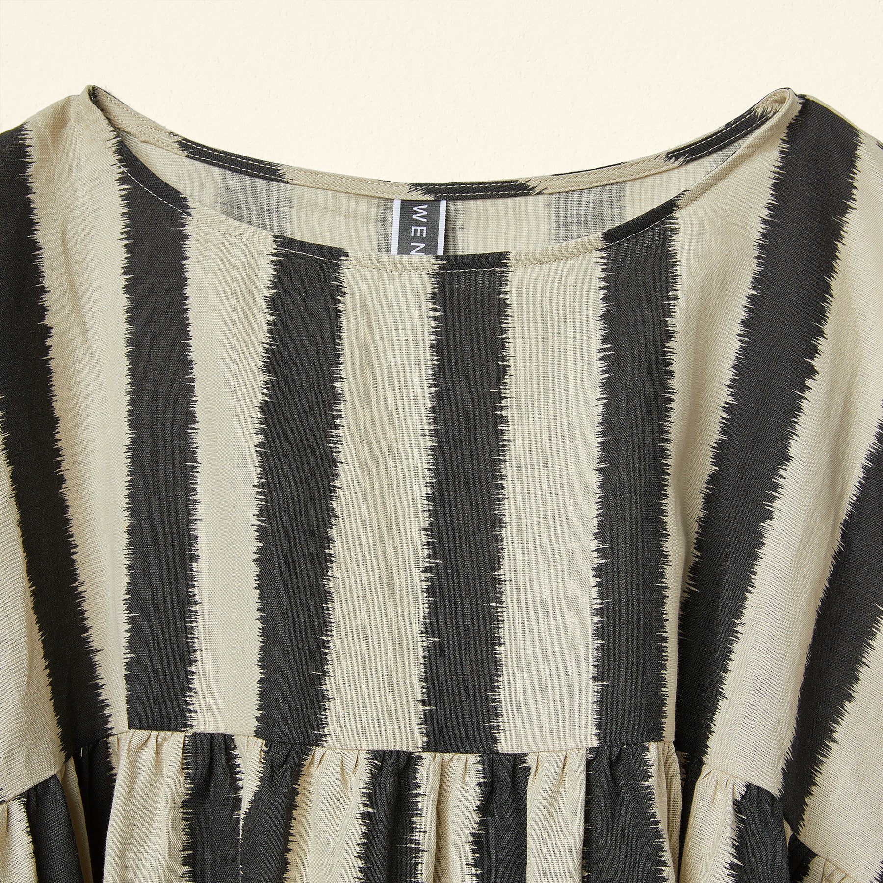 BLUSA A RIGHE EFFETTO USURATO