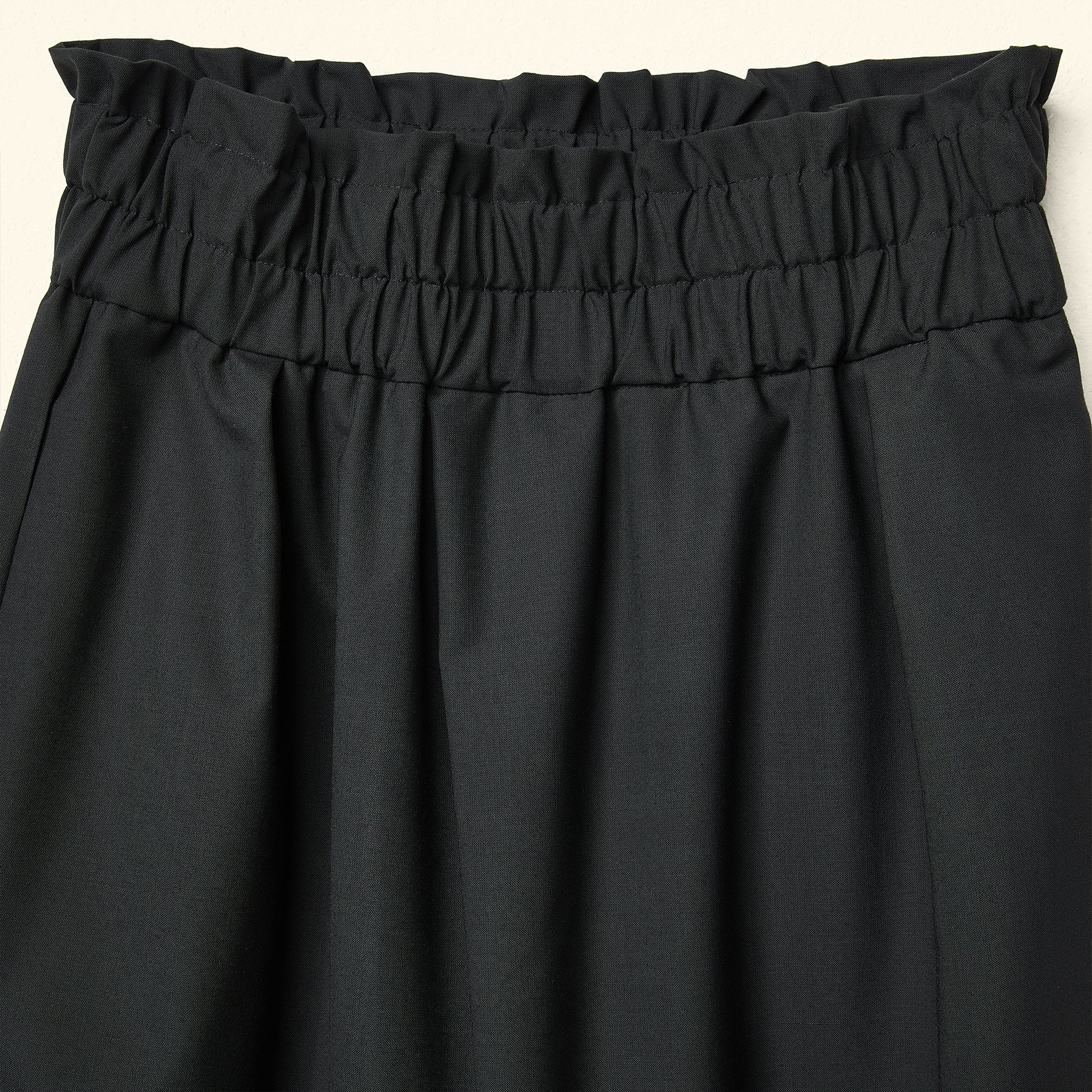 HIGH ELASTIC WAISTBAND TROUSERS