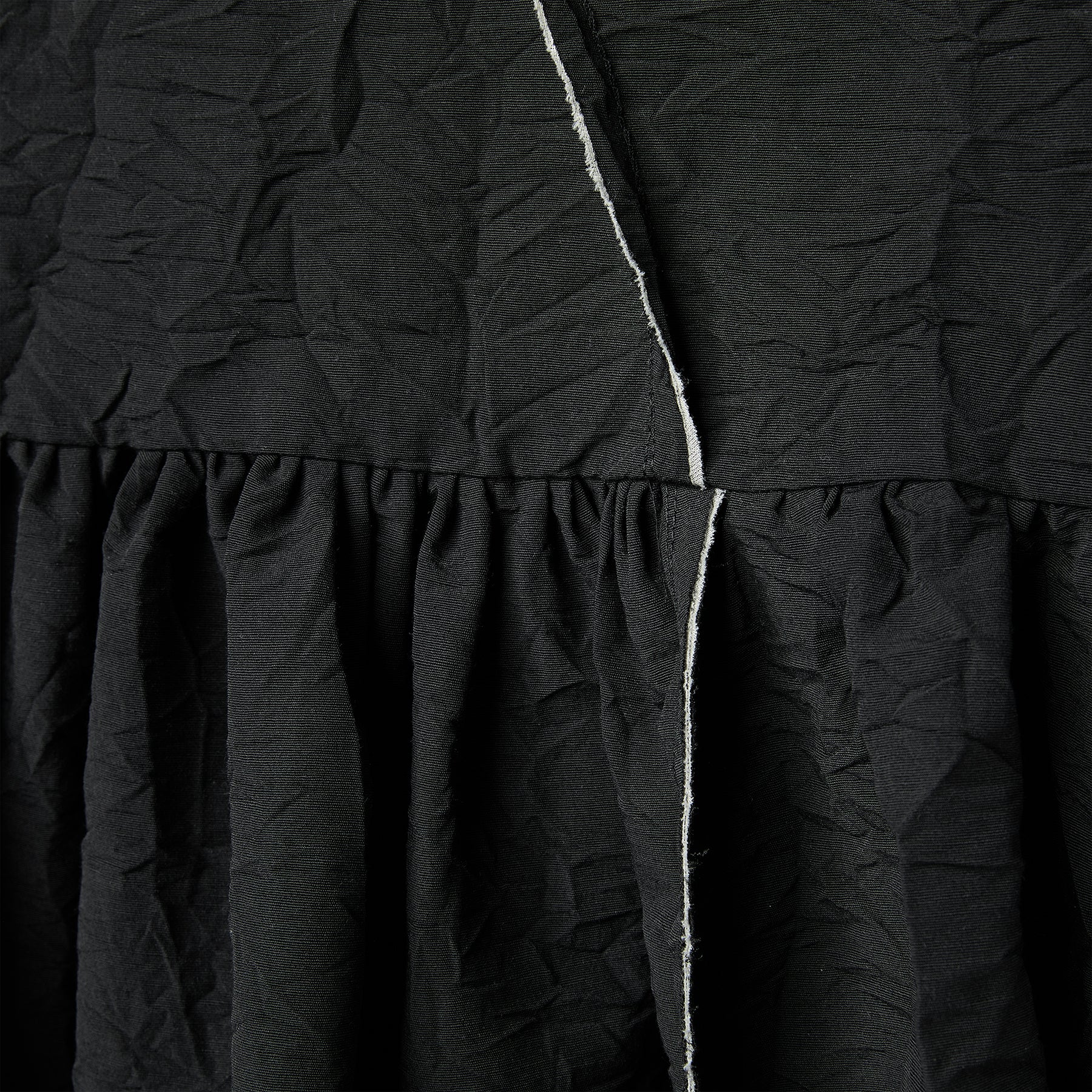 DRESS WITH HALF CIRCLE INLAY