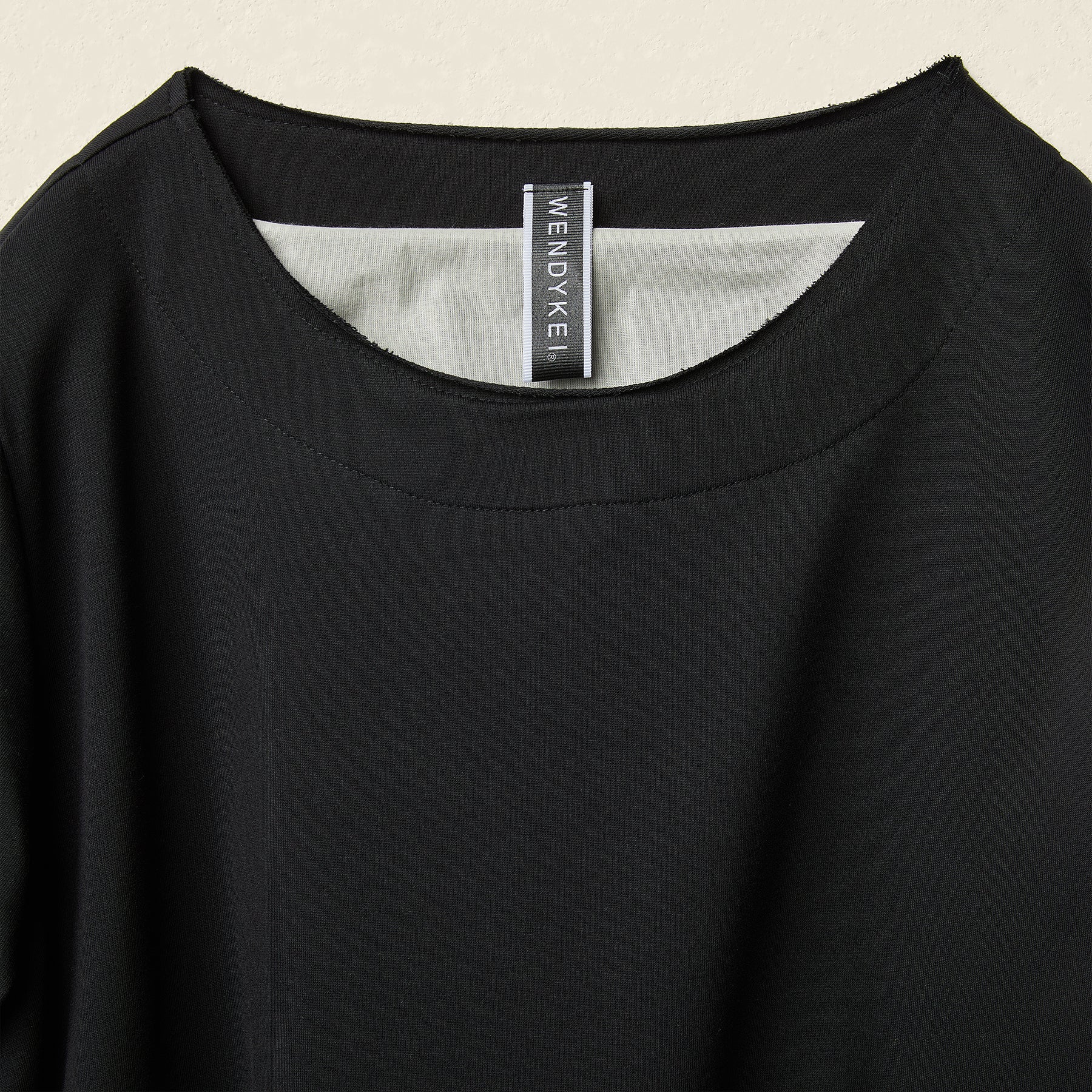 BLOUSE WITH ECRU' LINING POCKETS