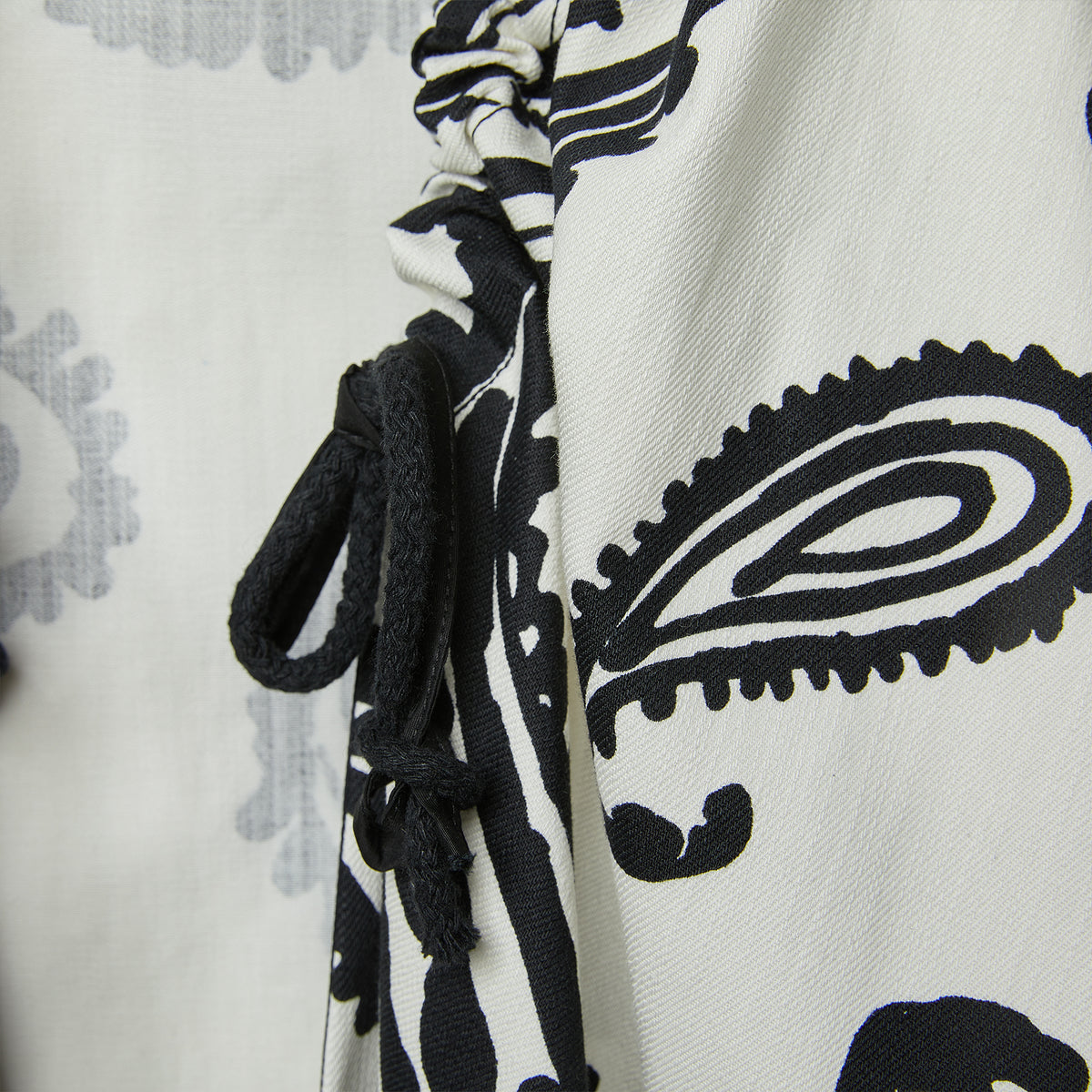 PAISLEY PRINT LONG CARDIGAN