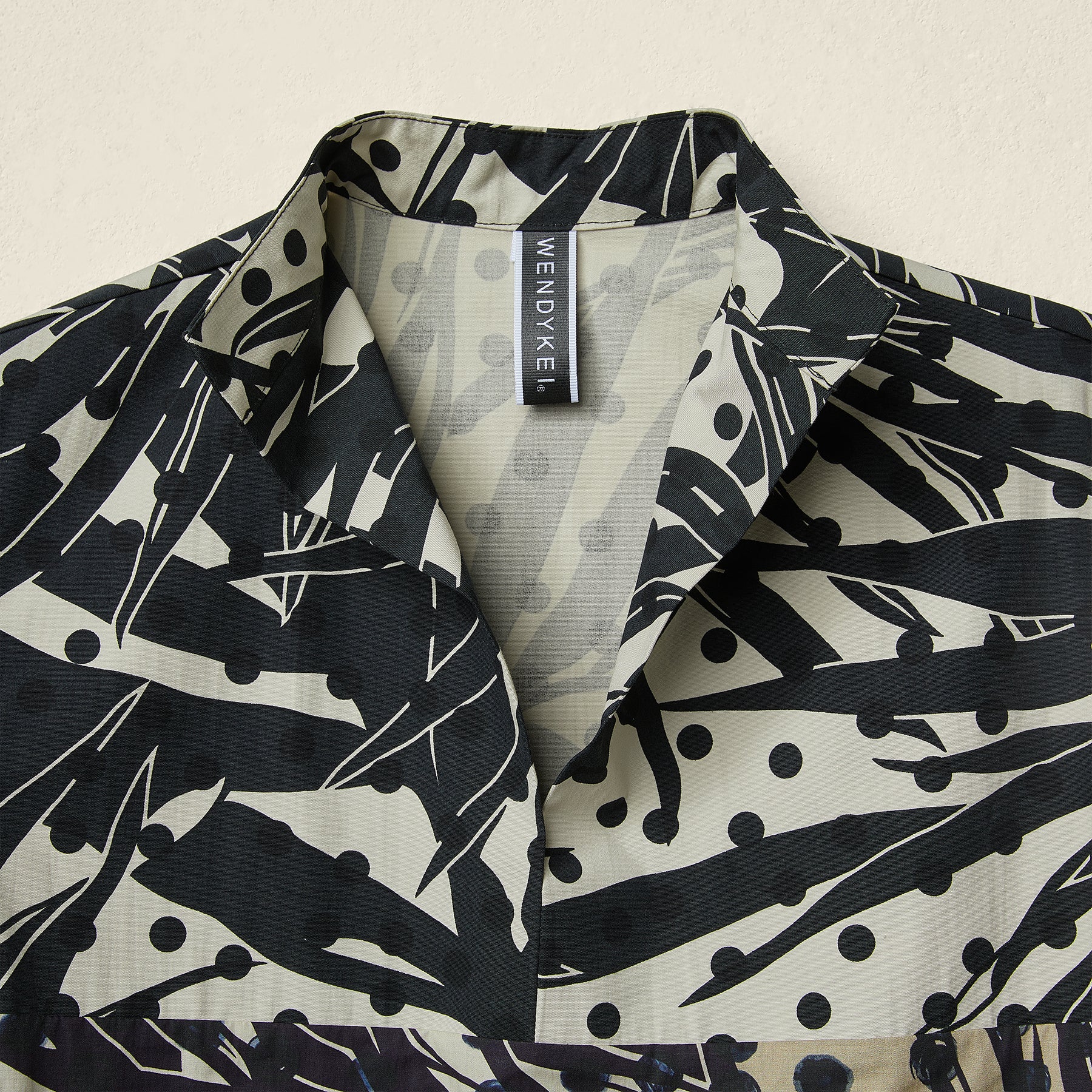 PRINTED CASUAL BLOUSE