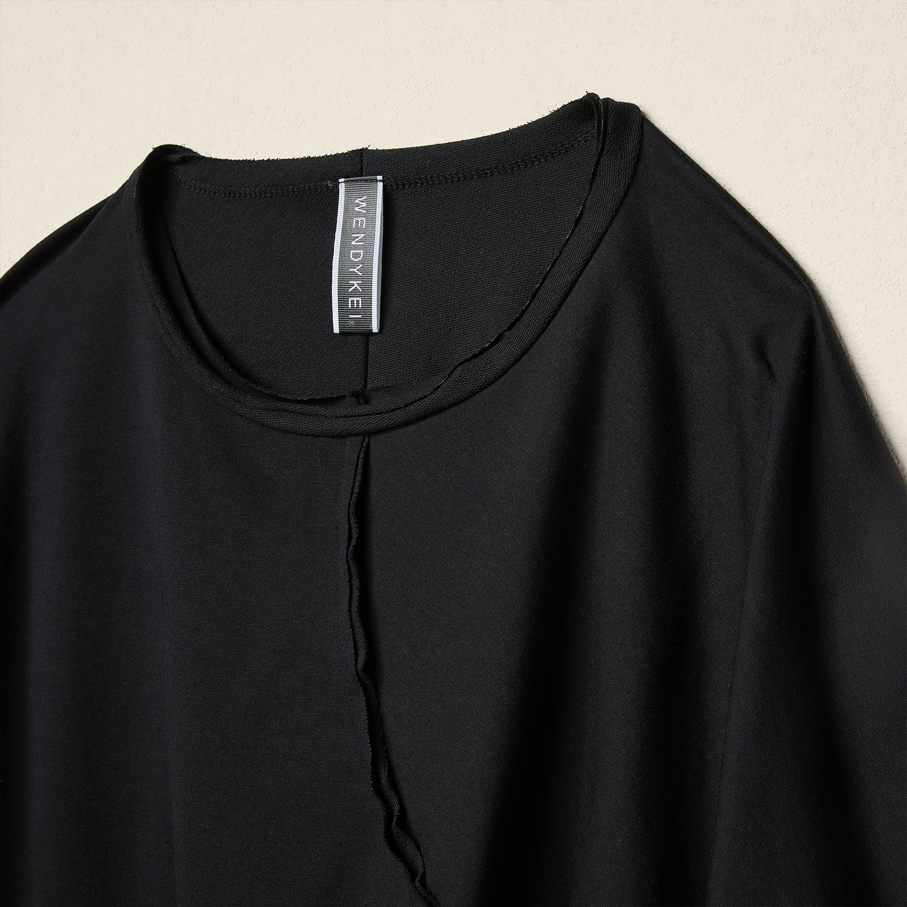 BAT SLEEVES ASYMMETRICAL T-SHIRT