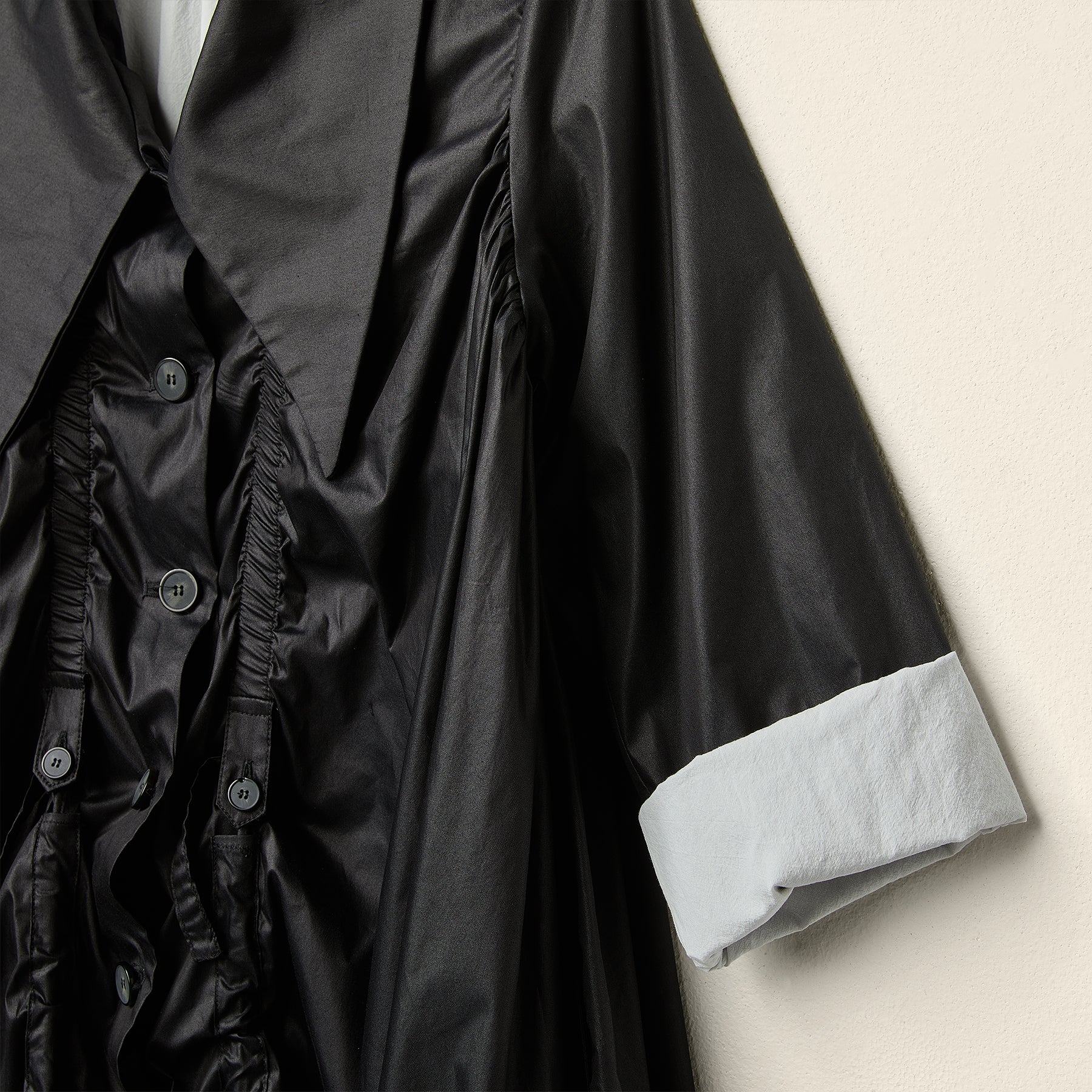 AW26 TRENCH COAT WITH ROUCHE