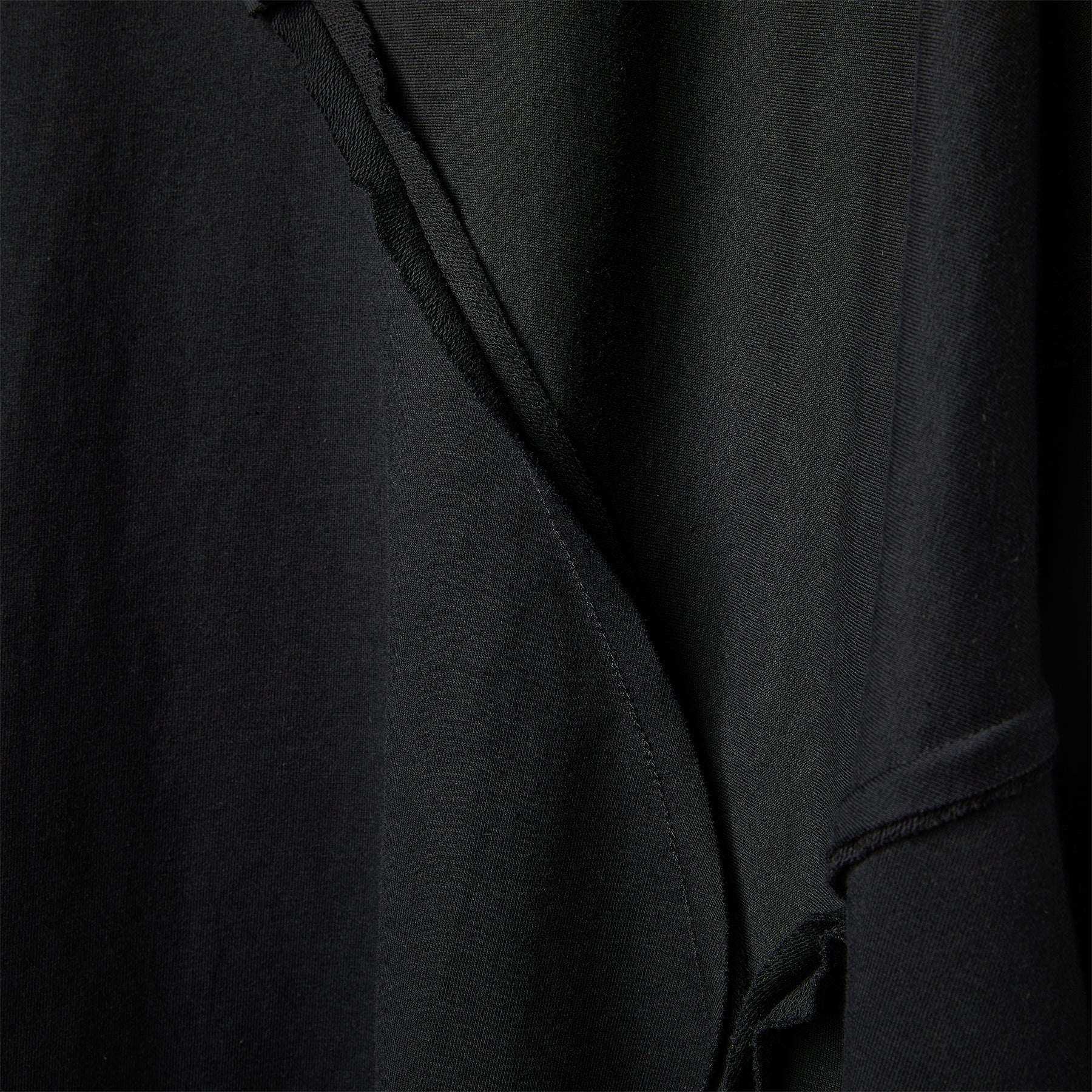 AW26 RAW EDGE SWEATSHIRT