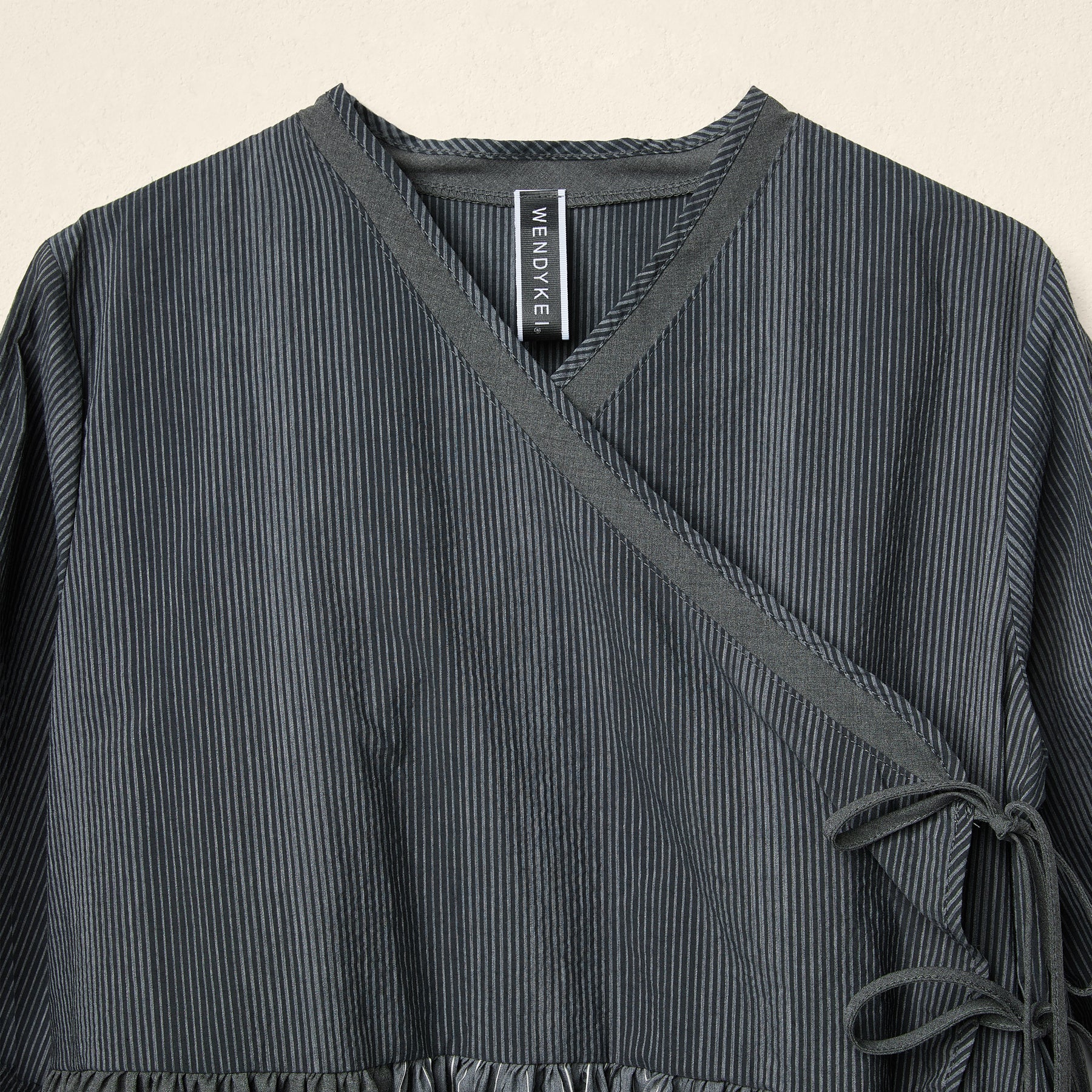 ABITO ISPIRATO ALL'HANBOK