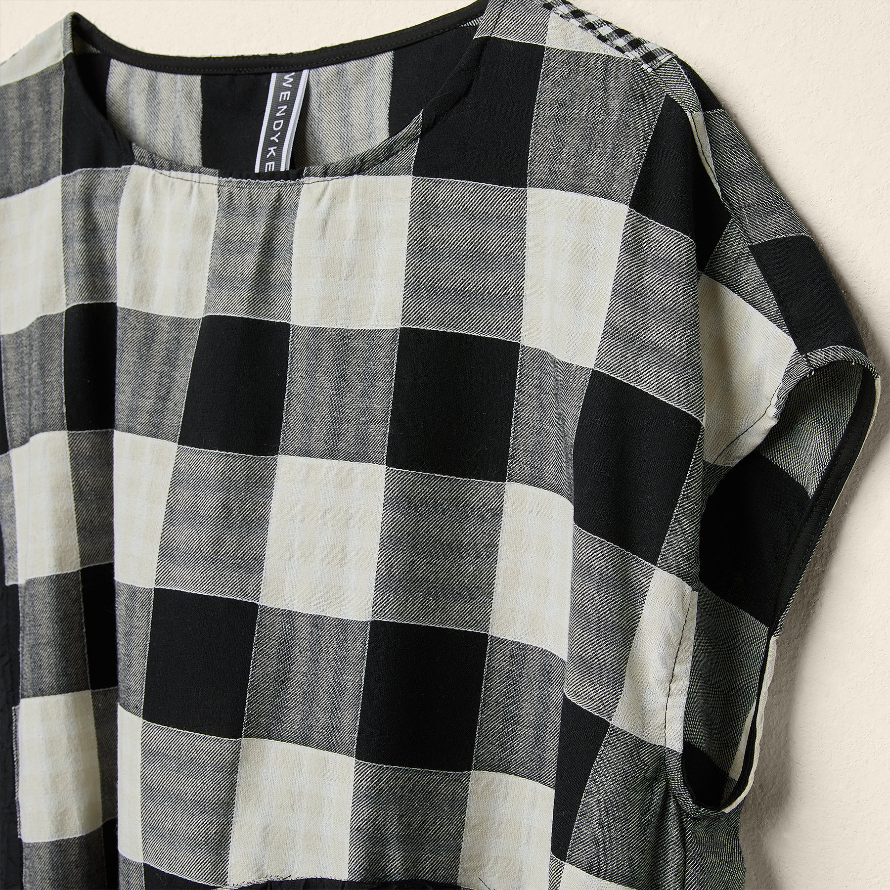 INFO CHECKED DRESS