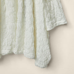 EMBOSSED WIDE BLOUSE
