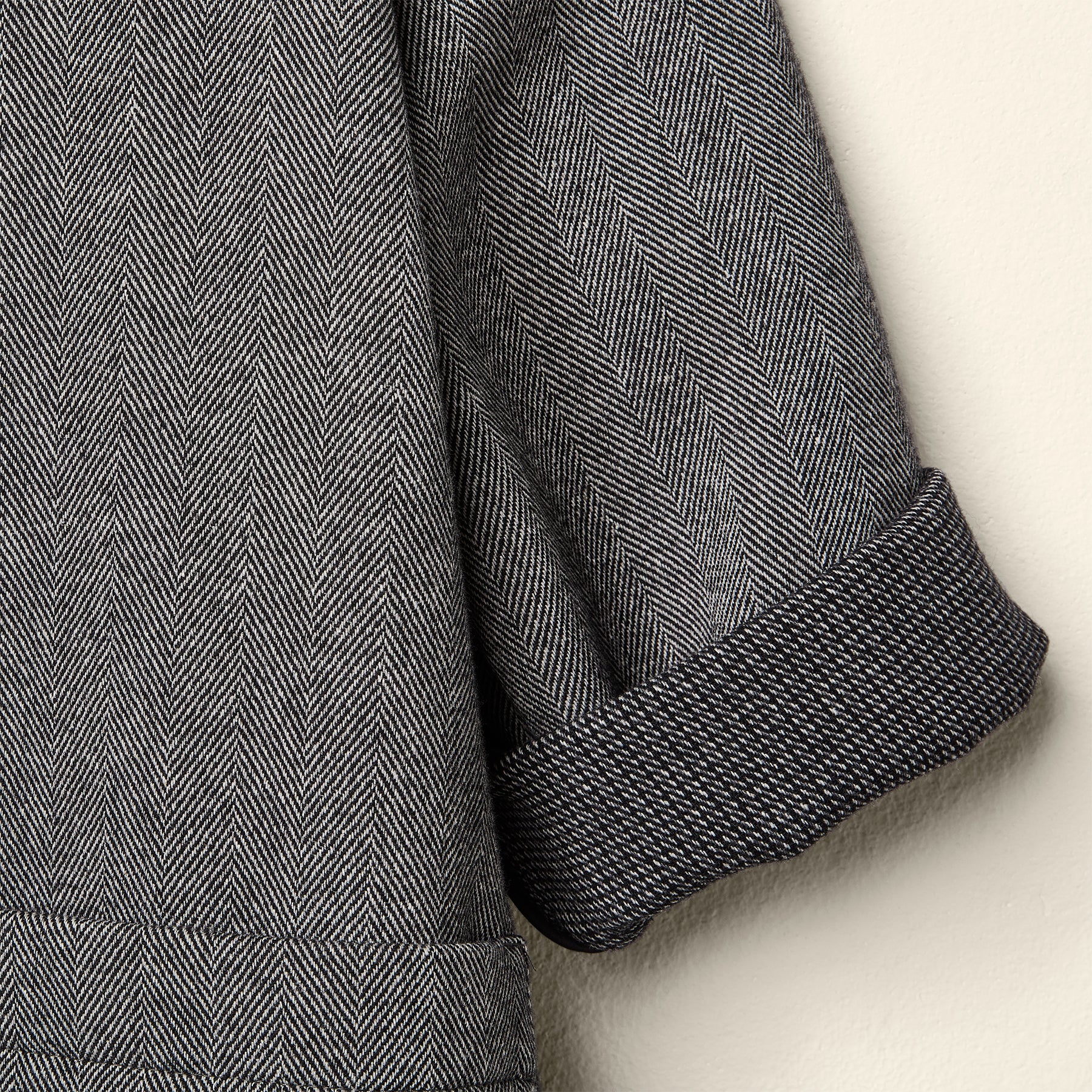 DOUBLE BREASTED COAT IN WOOL MIXED HERRINGBONE FABRIC