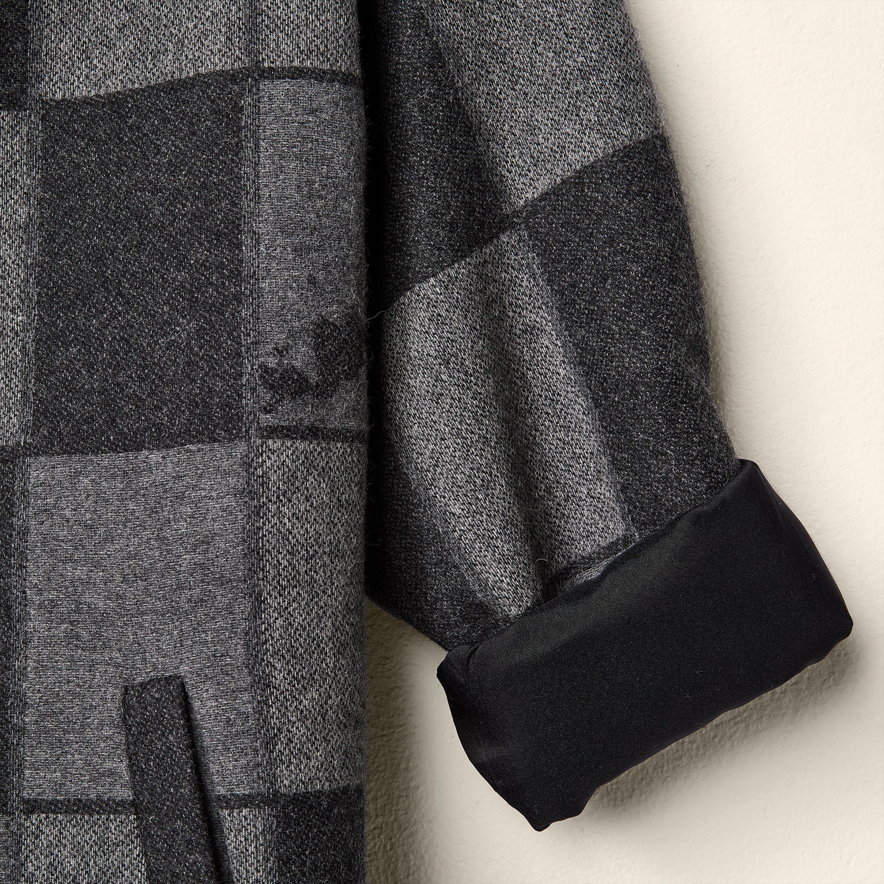 GREY CHECKED WOOL BLEND COAT