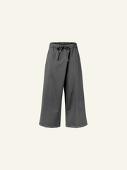 TROUSERS WITH FRONT PLEAT