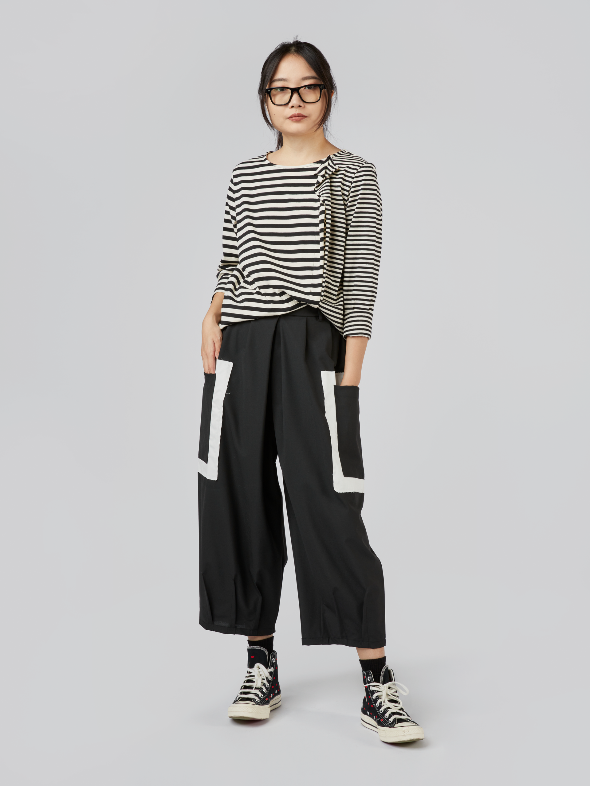 TROUSERS WITH PATCHWORK POCKETS