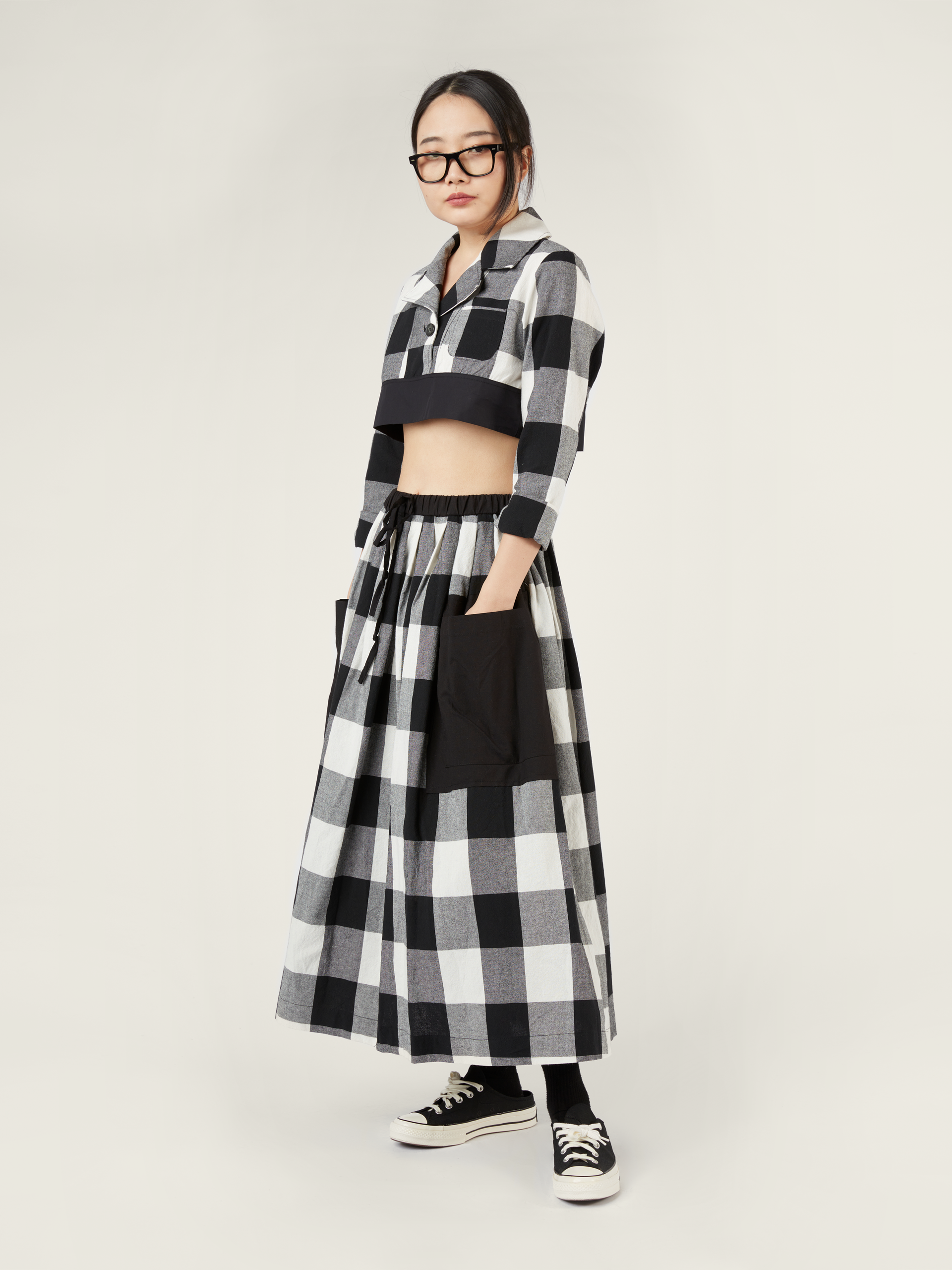 B/W CHECKED CROP SHIRT